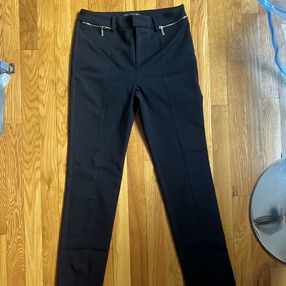 Elegant Black Zara Trousers with Zipper Details, open in the end.